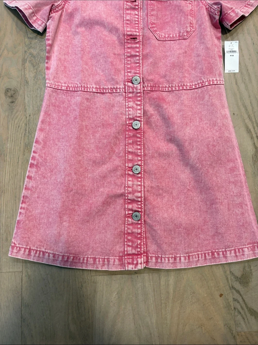 GAP Pink Washed Denim Button-Front Dress. NWT. Size M (8)
